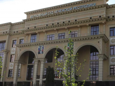 Тучи над Верховным судом Чечни: как родня Даудова пыталась переписать 30 премиальных автомобилей и проиграла в кассации