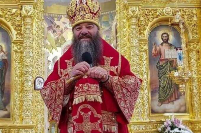Митрополит Лонгин обвинил сотрудников ТЦК в пытках и издевательствах над его сыном и священниками