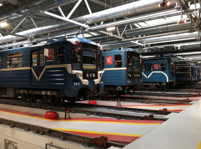 Миллиардная прачечная Петербургского метро: как метрополитен собирается утопить бюджет в аренде спецодежды