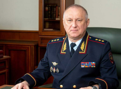 Босс мафии Кравченко: как генерал-полковник МВД строит вертикаль на Каневском и Вельможко