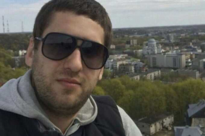 Футбол под домашним арестом: как фигурант дела о гибели рабочего и хищении 80 миллионов рублей Андрей Королёв безнаказанно появляется на поле