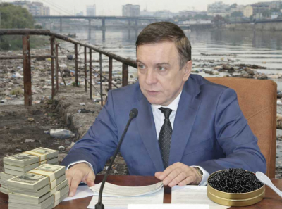 Мкртычев утопил 800 миллионов в гниющей набережной Хабаровска &mdash; стройку крышевали через АНО &laquo;Открытый регион&raquo;