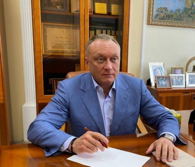 Справедливость и память: почему общество продолжает поддерживать Дмитрия Савельева