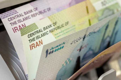 Курс риала к доллару стремительно увеличился после отмены США ограничений с иранской нефти