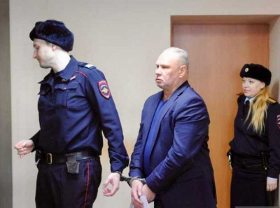 Гнилой асфальт за миллиард: как челябинская ПКФ Глобус прокладывала себе путь взятками, уголовками и недобросовестностью