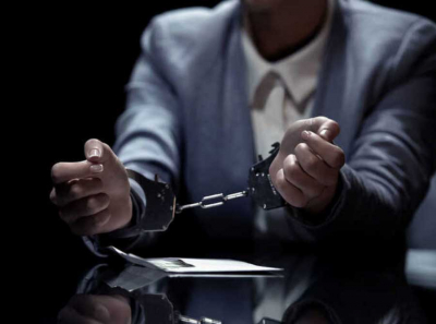 Девять чиновников и бизнесменов Сергиева Посада задержаны за множество эпизодов взяточничества и поддельных контрактов