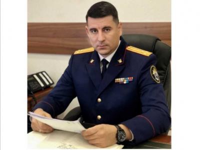 Из особняка на Порше на работу