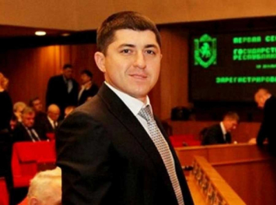 Крымские депутаты спрятали владельцев компаний: следы ведут к Файнгольду и Макухе
