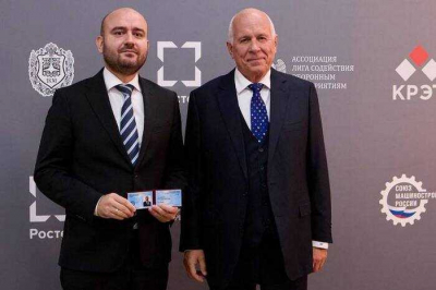 Федорищев может потерять контроль над «Крыльями Советов» из-за миллиардного долга перед «Ростехом»