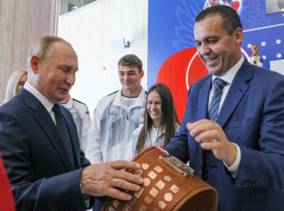 Умар Кремлёв и NomaPay: как частная структура под крылом Москвы стала финансовым сердцем игорного рынка Казахстана