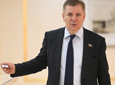 Каноков и Синдика: Сенаторский захват отелей без торгов и налогов
