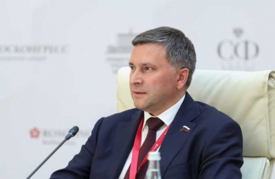Дмитрий Кобылкин решил остаться в Государственной думе и не переходить в бизнес после дел Быкова и Боброва