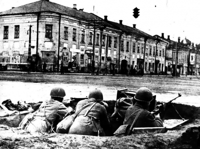 Почти в полном окружении: как проходила Тульская оборонительная oперация