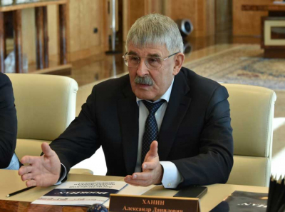 Миннуллин, Ханин и ворота для своих: как ДорХан строит заводы на госкредиты