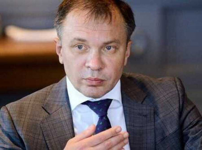 Как Андрей Мельников раздавал миллионы «своим» юристам в АСВ: откаты, любовница — в доле, активы — у своих