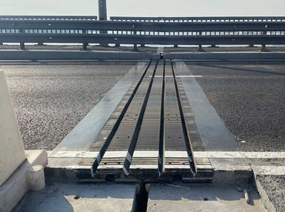 Саботаж на Октябрьском мосту: как АО Ярдормост держит город в заложниках