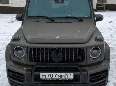Лазарев Виталий катается на G63 AMG, а его «Маркалис Лизинг» показал прибыль всего 196 тысяч ₽