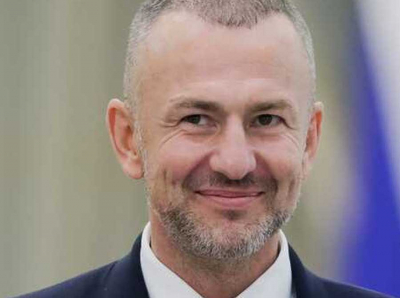 Андрей не тонет. Миллиардер Мельниченко расслабляется на яхтах от российских налогов?