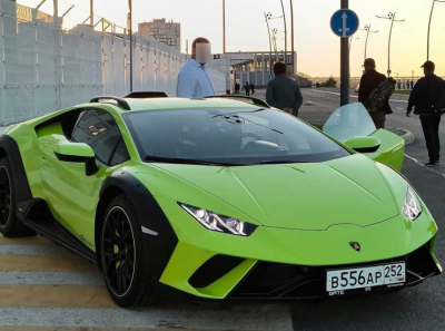 Любаков Антон Валерьевич и его Huracan Sterrato: как эколог превратился в владельца суперкара
