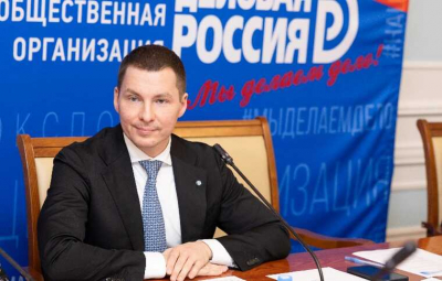 Юриста Эльчина Мурадова арестовали по фальшивому долгу в 2 миллиона евро и пытаются отобрать имущество на 600 миллионов рублей